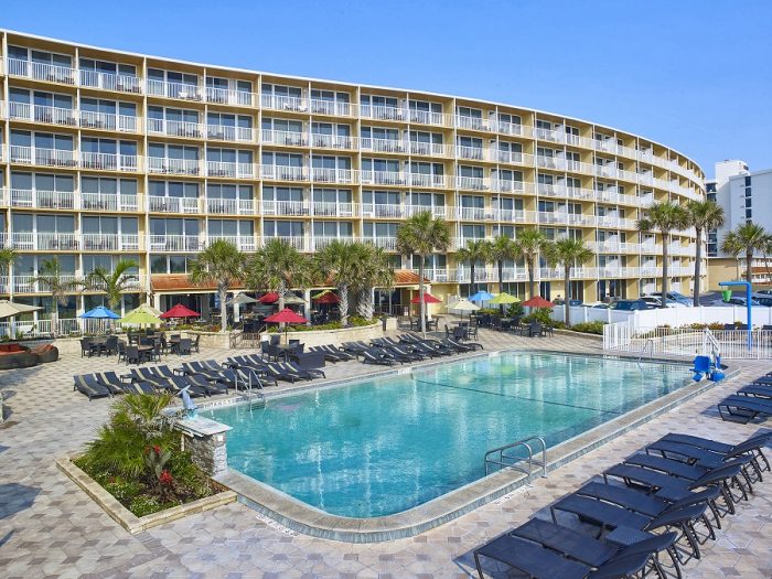 Holiday Inn Resort Daytona Beach Hotel Pool