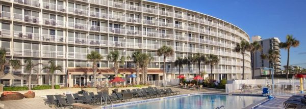 Holiday Inn Resort Daytona Beach Pool Exterior